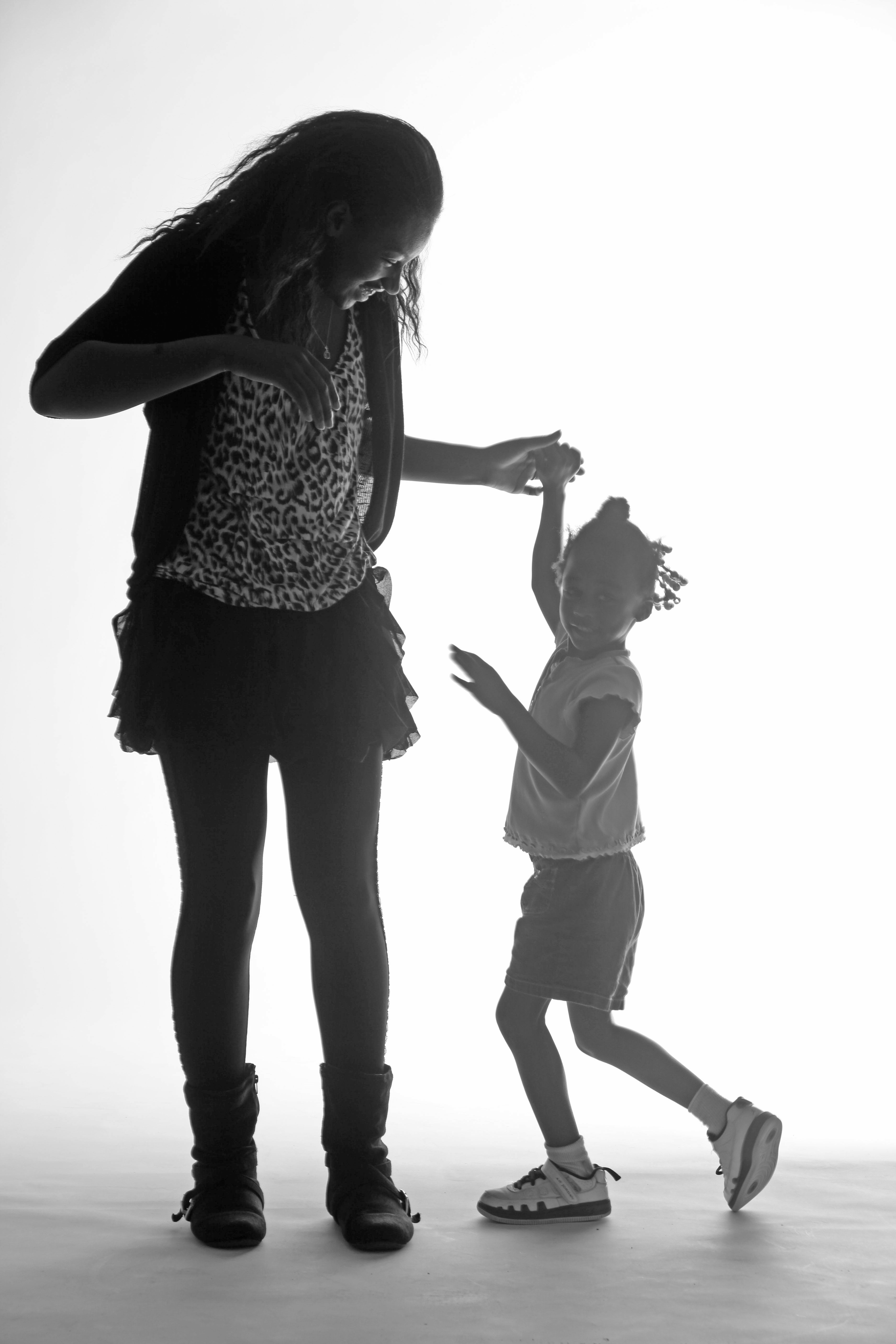 SAFE: Mother with Daughter Dancing